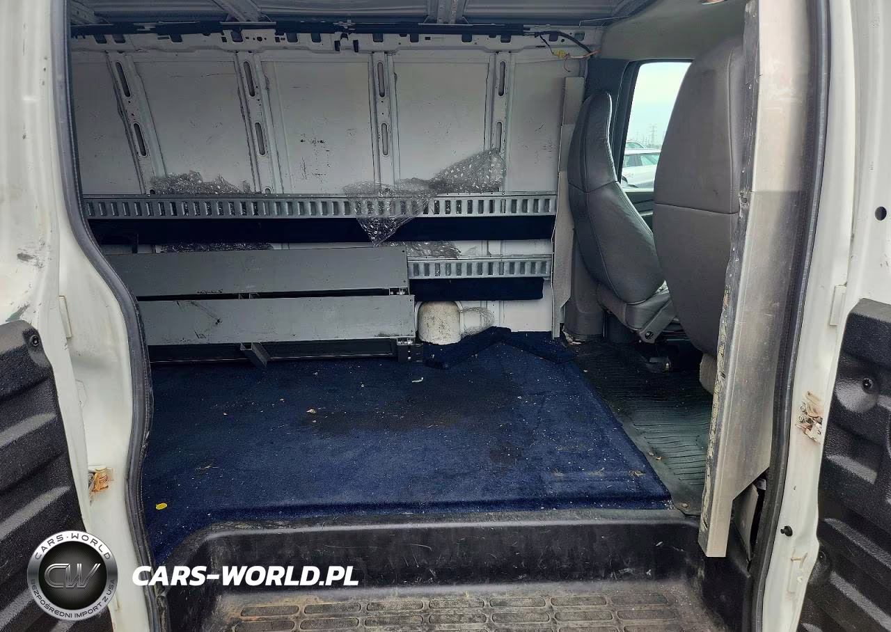 2012 Chevrolet Express 1500 Cargo Delivery Van VIN:1GCSGAFX2C1102168 - 11