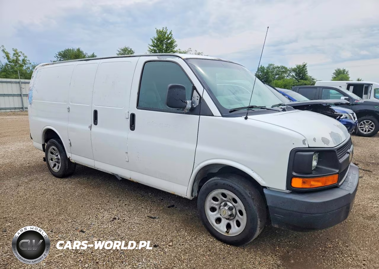 2012 Chevrolet Express 1500 Cargo Delivery Van VIN:1GCSGAFX2C1102168 - 4