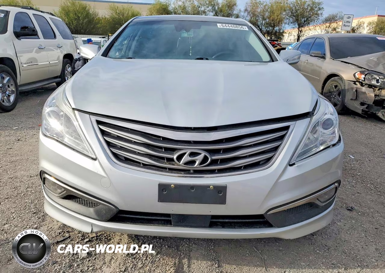 2017 Hyundai Azera Limited VIN:KMHFH4JG2HA579841 - 5