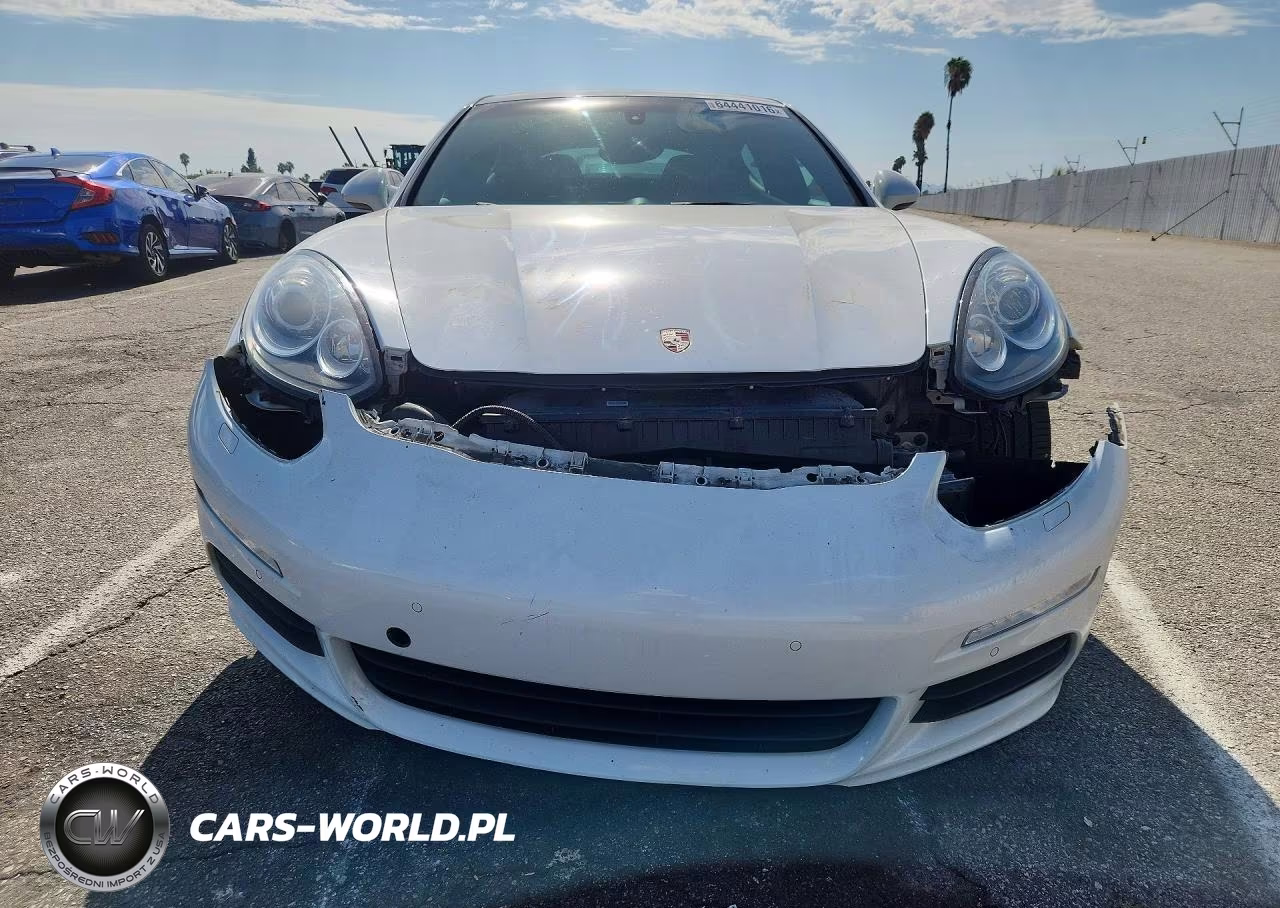 2015 Porsche Panamera 2 VIN:WP0AA2A75FL002455 - 5