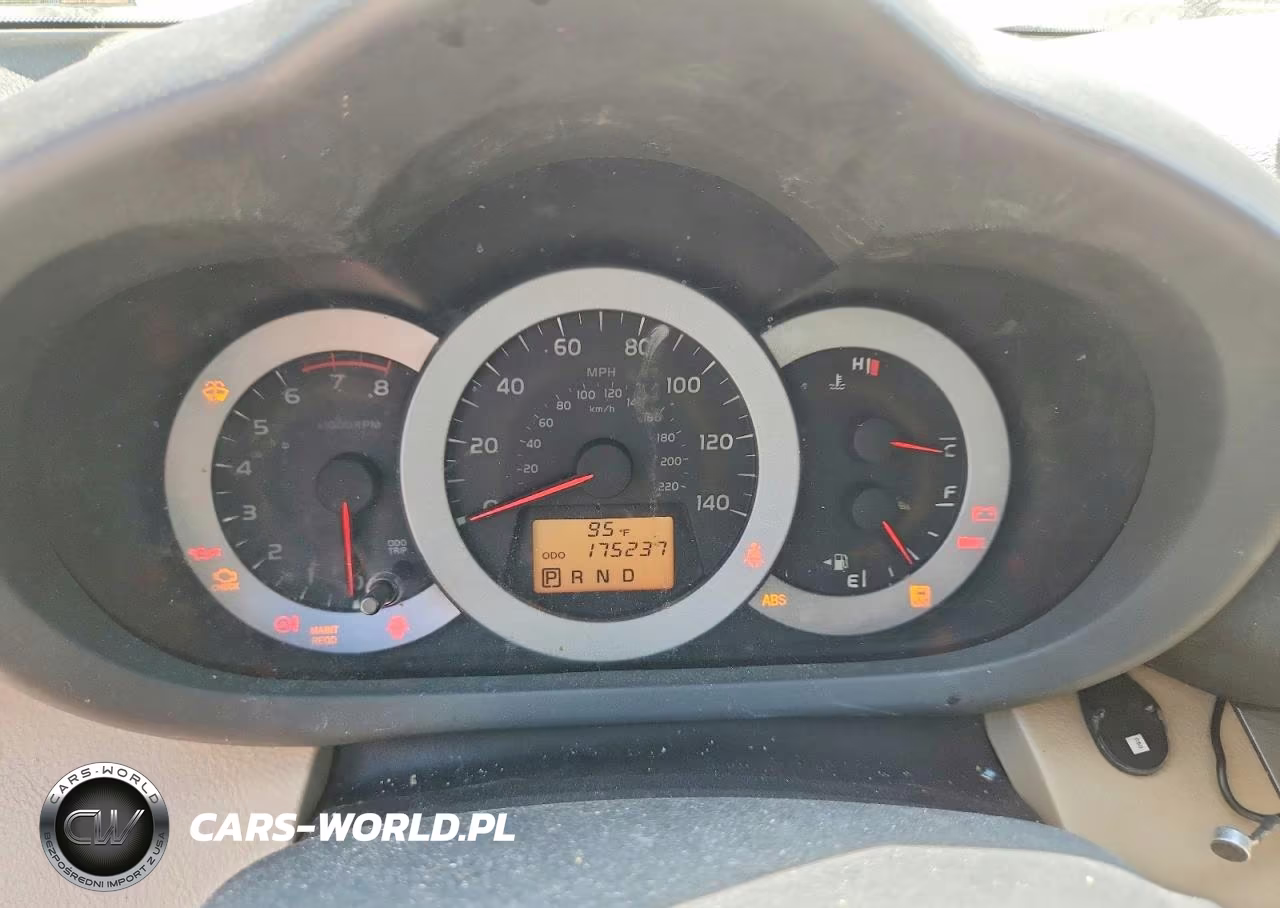 2011 Toyota Rav4 Base VIN:2T3ZF4DV9BW082117 - 9