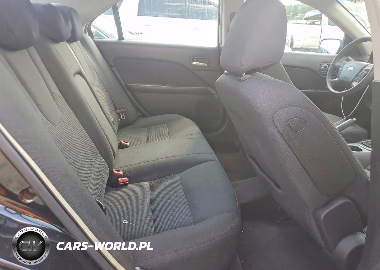 2010 Ford Fusion Se VIN:3FAHP0HA0AR150368 - 10