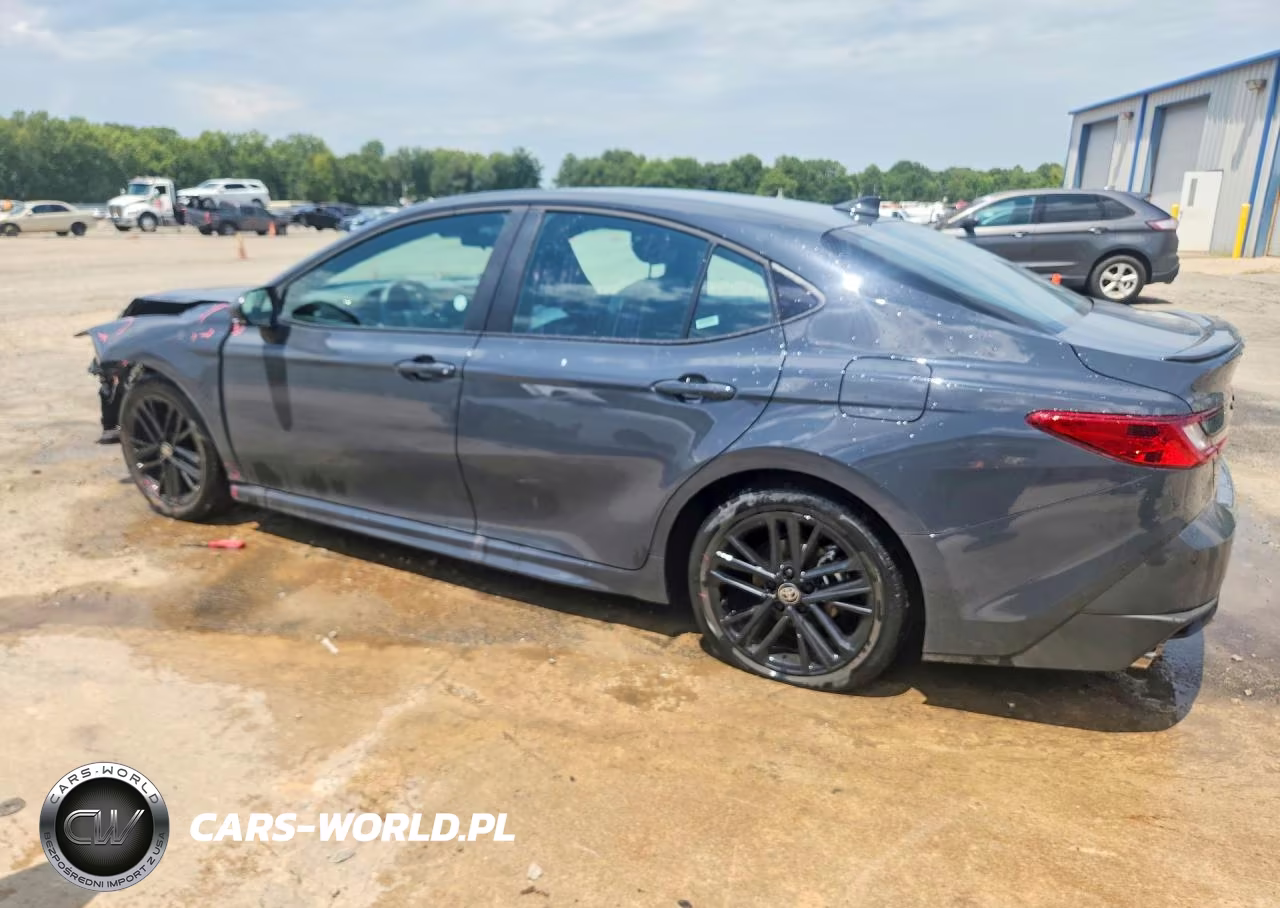 2026 Toyota Camry Se VIN:4T1DAACKXTU311767 - 2