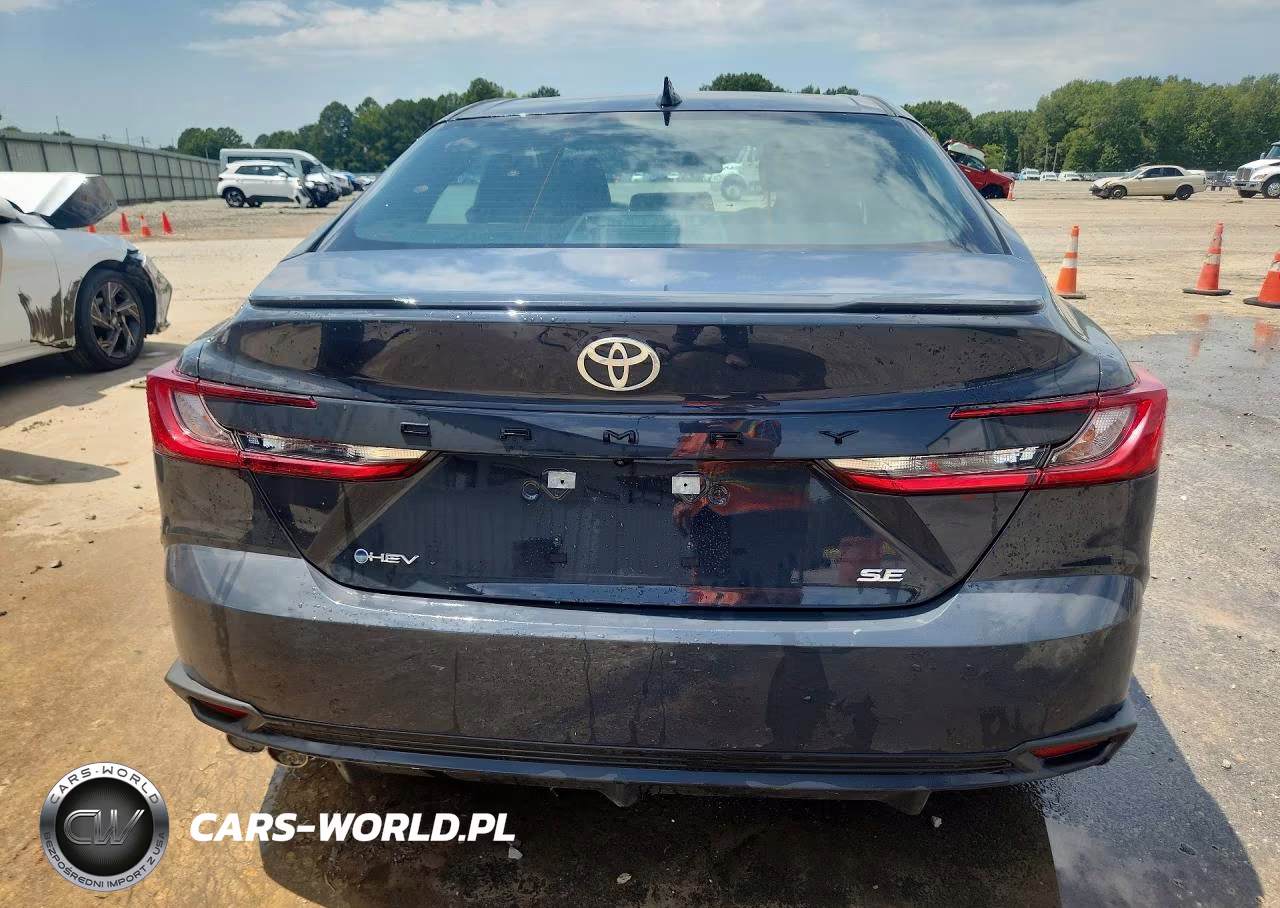 2026 Toyota Camry Se VIN:4T1DAACKXTU311767 - 6
