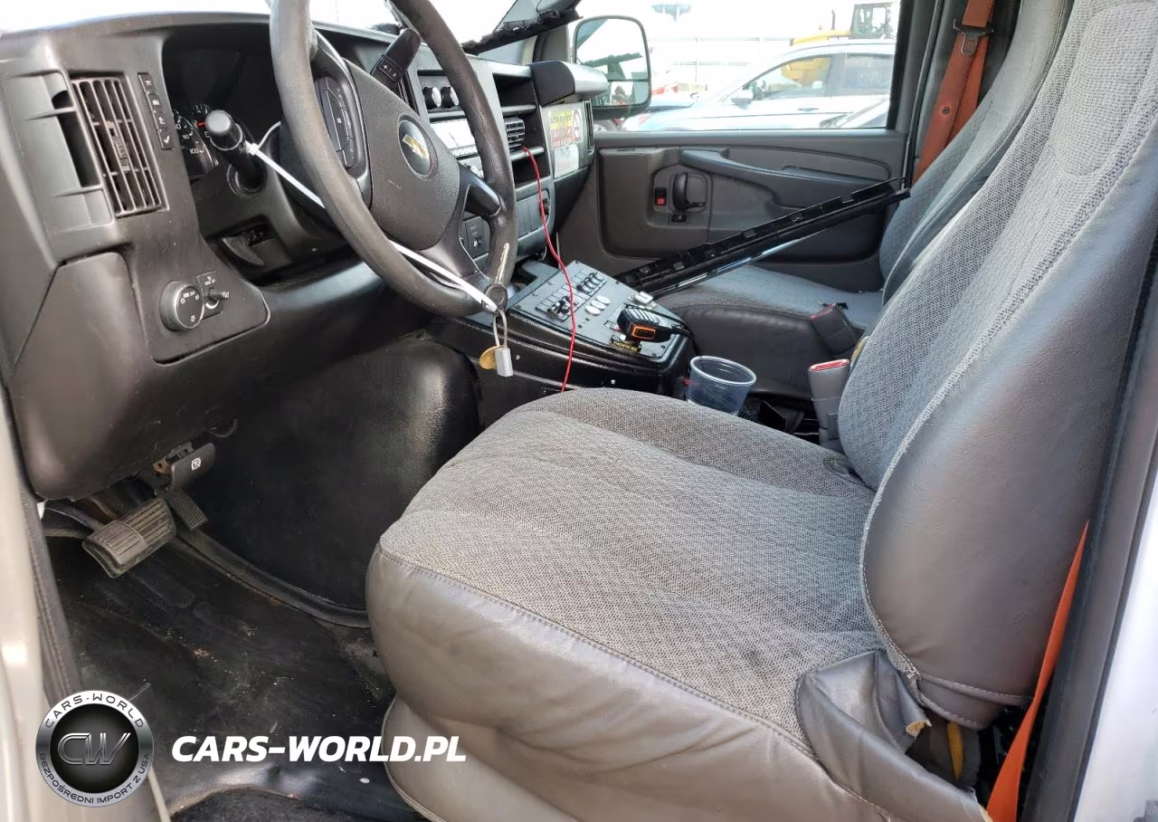 2014 Chevrolet Express G3500 VIN:1GBZGUCL3E1163019 - 7