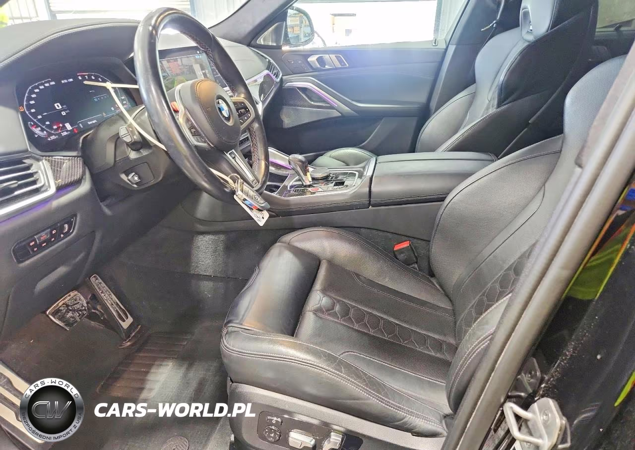 2023 BMW X6 M VIN:5YMCY0C09P9R70508 - 7