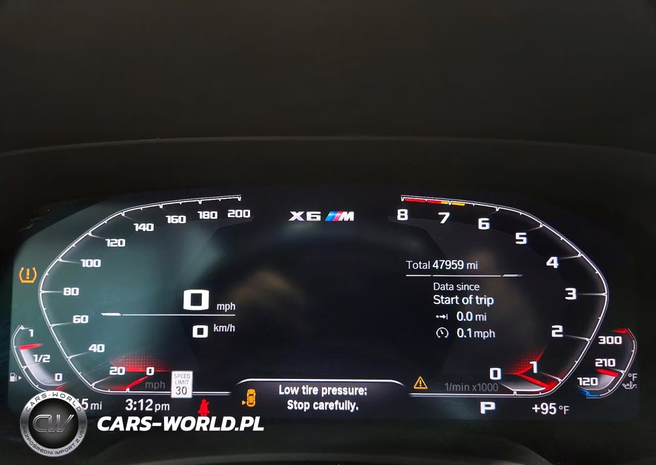 2023 BMW X6 M VIN:5YMCY0C09P9R70508 - 9