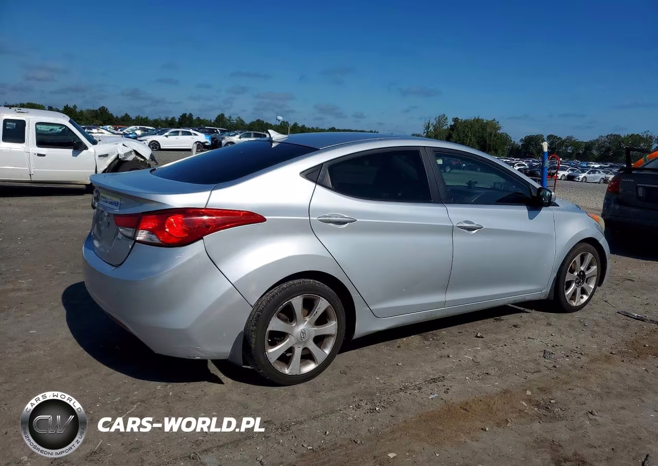 2013 Hyundai Elantra Limited VIN:5NPDH4AE9DH421316 - 3