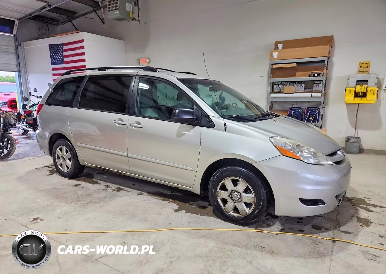 2009 Toyota Sienna Le 7-Passenger VIN:5TDZK23C39S278050 - 4