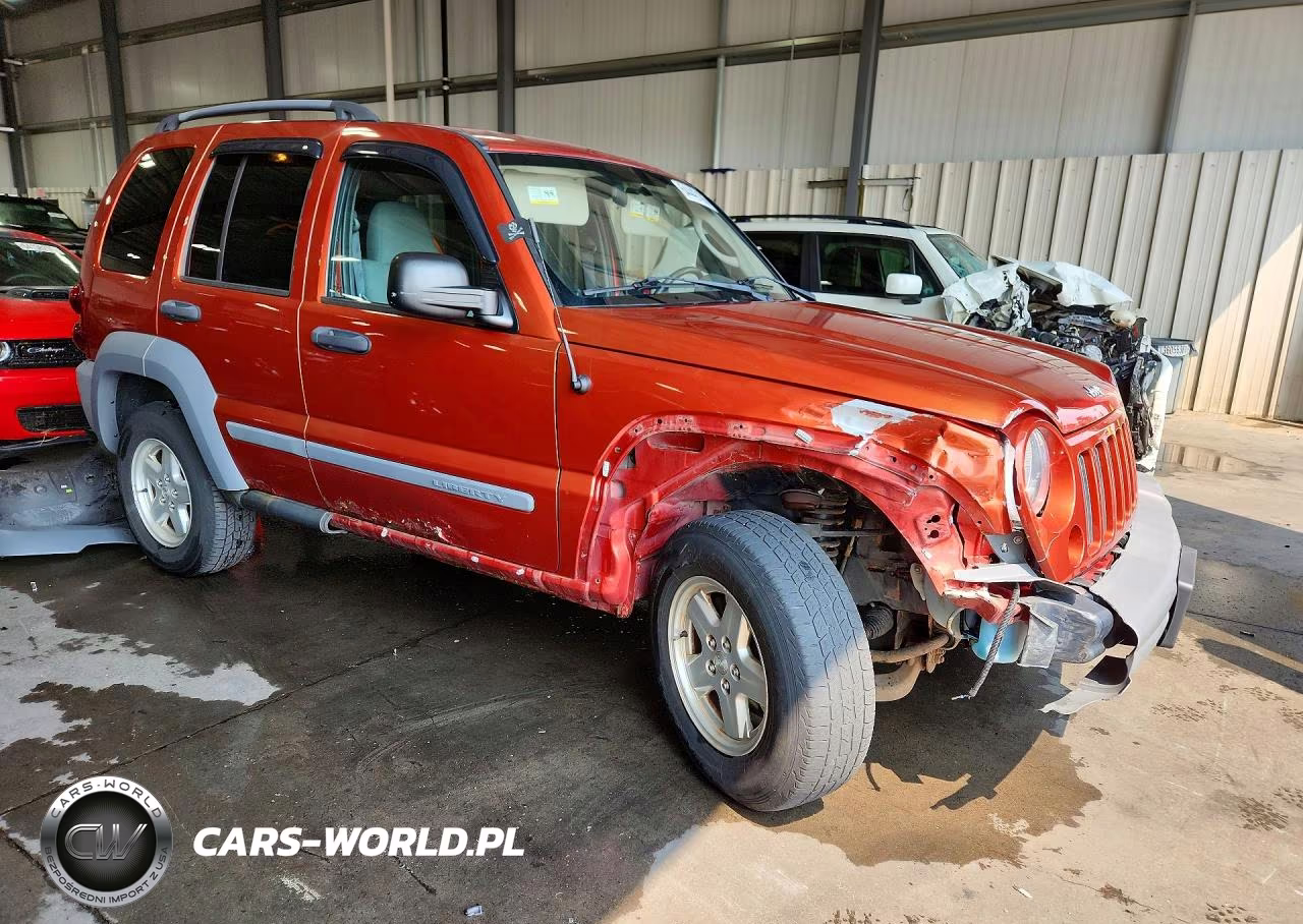 2005 Jeep Liberty Sport VIN:1J4GL48K45W600828 - 4