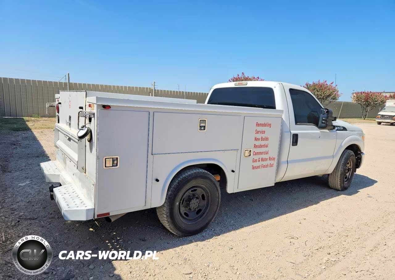 2014 Ford F250 Super Duty VIN:1FTBF2A62EEB12167 - 3