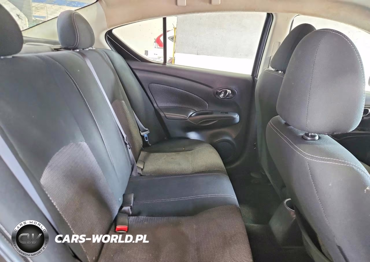 2018 Nissan Versa Sv VIN:3N1CN7AP4JL802805 - 10