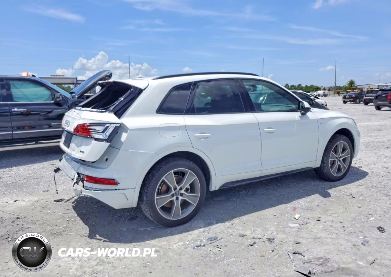 2025 Audi Q5 Premium 45 VIN:WA1GAAFY4S2057222 - 3