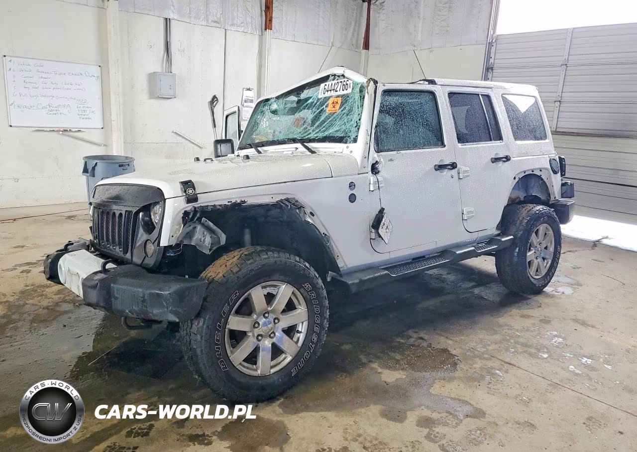 2012 Jeep Wrangler Unlimited Sahara – zdjęcie 1 z 12