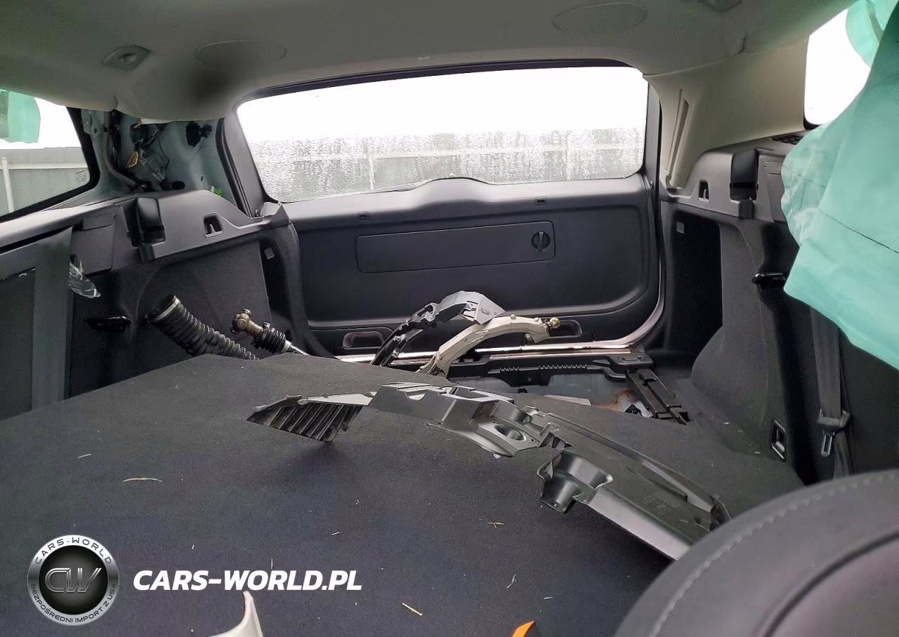 2026 Volvo Xc60 Plus VIN:YV4M12RC8T1492294 - 10
