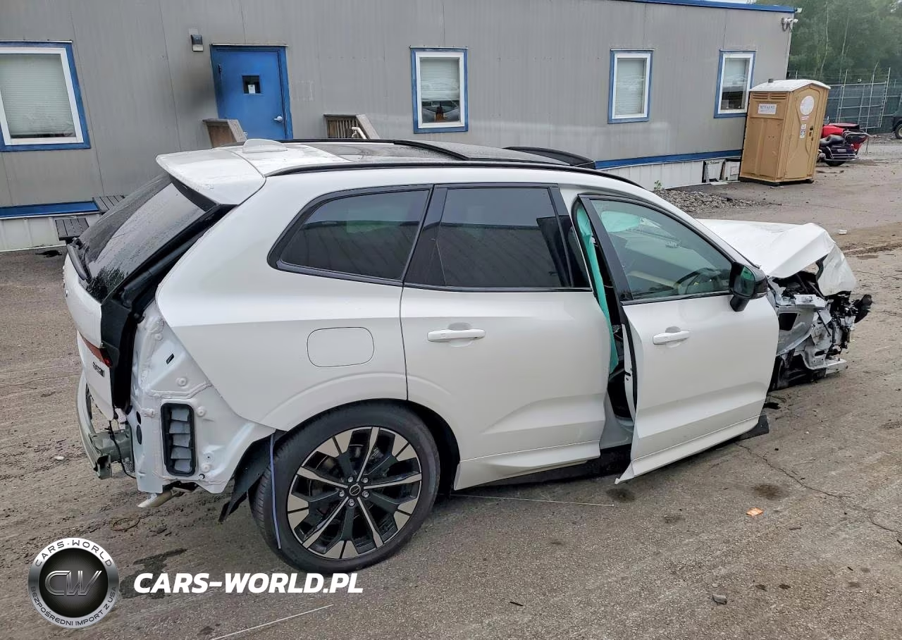 2026 Volvo Xc60 Plus VIN:YV4M12RC8T1492294 - 3
