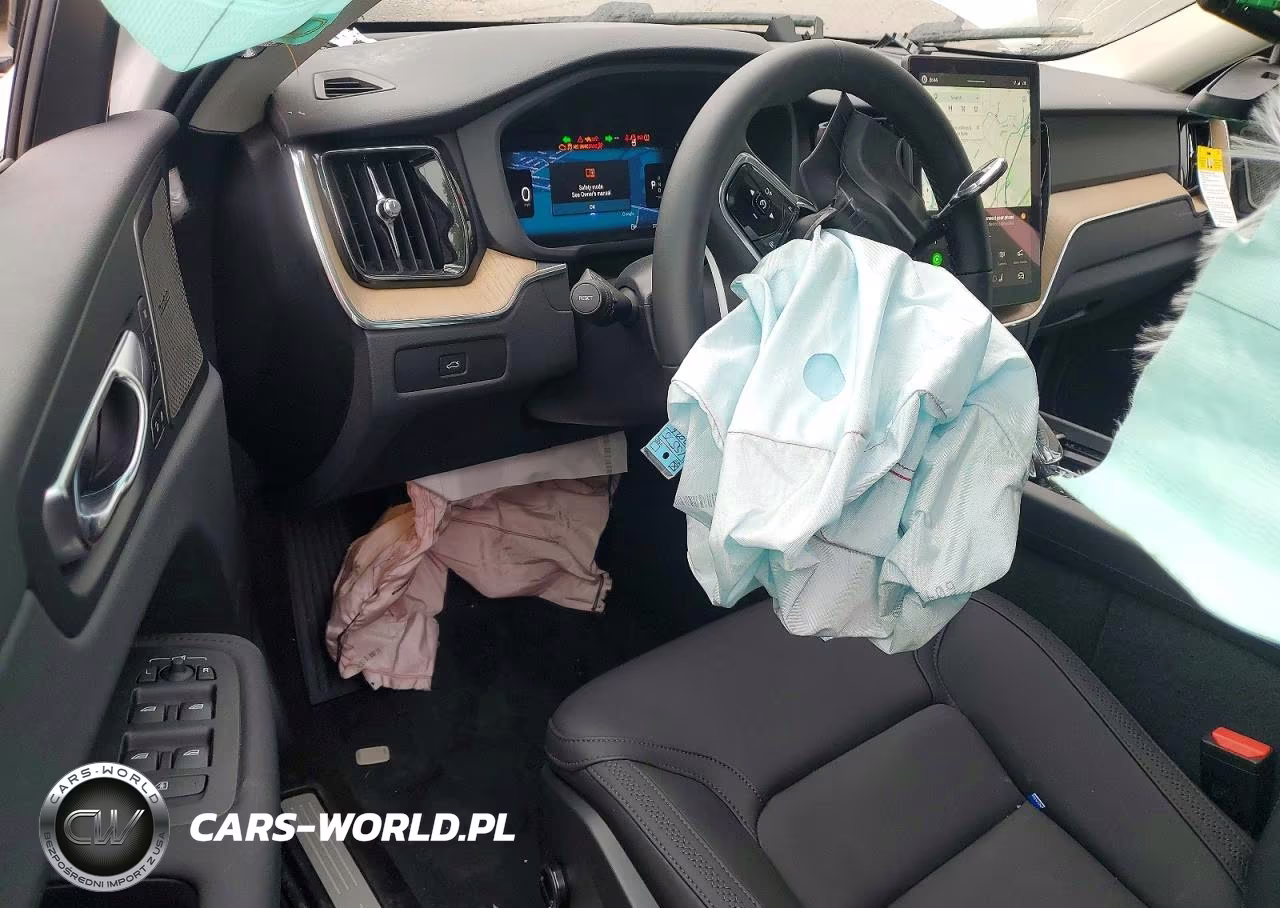 2026 Volvo Xc60 Plus VIN:YV4M12RC8T1492294 - 8