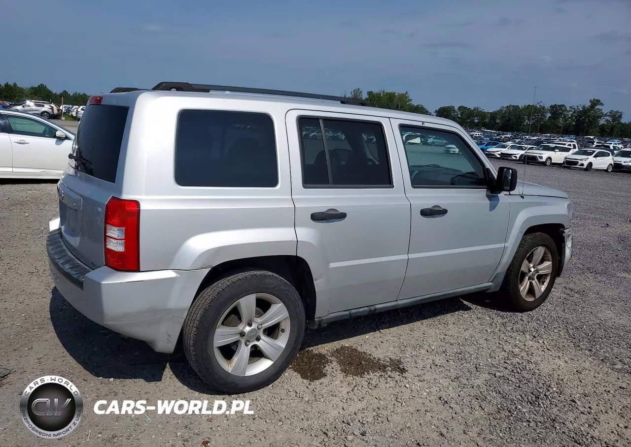 2008 Jeep Patriot Sport VIN:1J8FT28WX8D549658 - 3