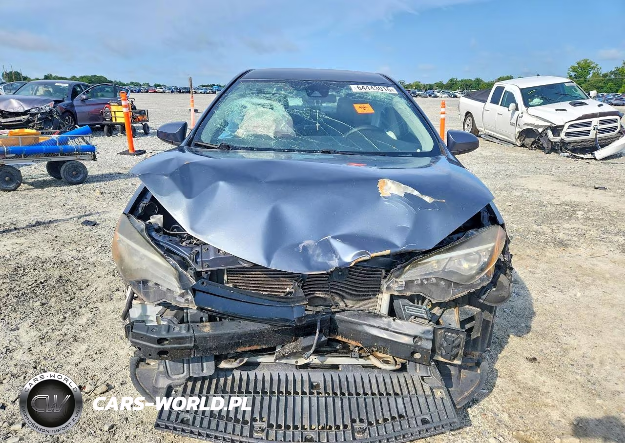 2017 Toyota Corolla Le VIN:5YFBURHE1HP700130 - 5