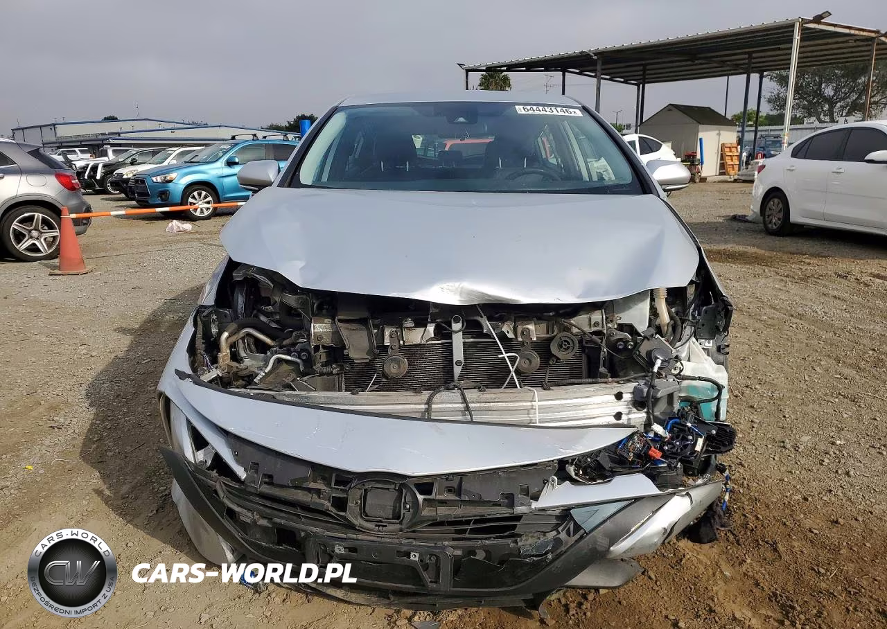 2022 Toyota Prius Prime Xle VIN:JTDKAMFP8N3224267 - 5