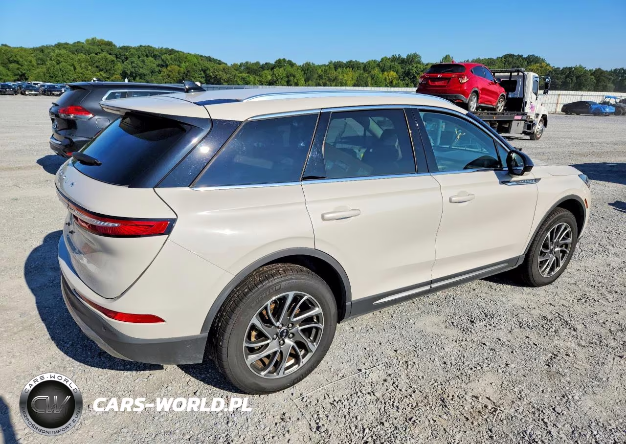 2020 Lincoln Corsair VIN:5LMCJ1D98LUL26286 - 3