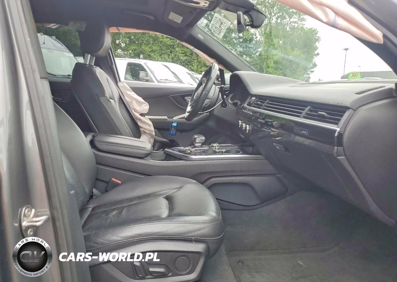 2017 Audi Q7 Premium Plus VIN:WA1LAAF74HD058518 - 7