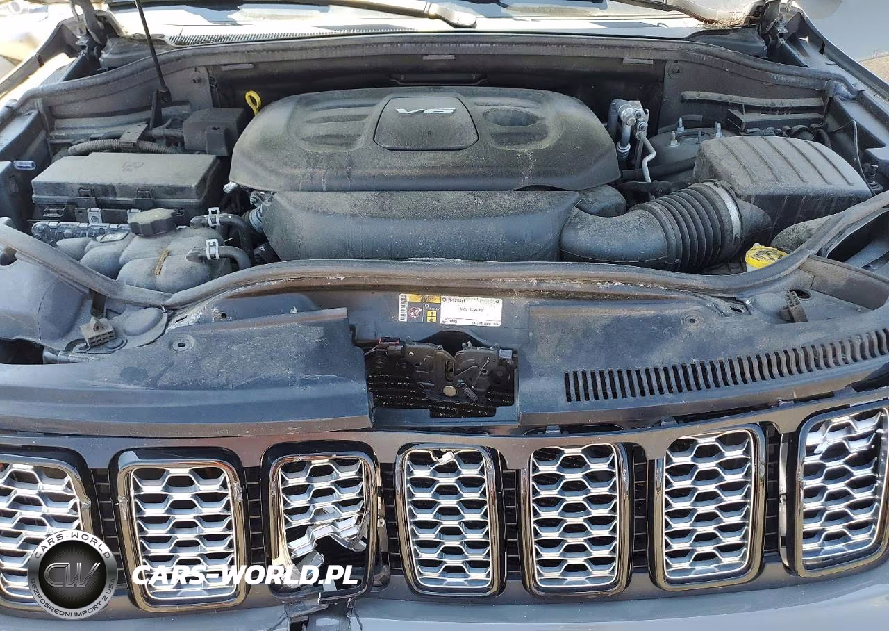 2019 Jeep Grand Cherokee Laredo VIN:1C4RJFAG9KC612105 - 12
