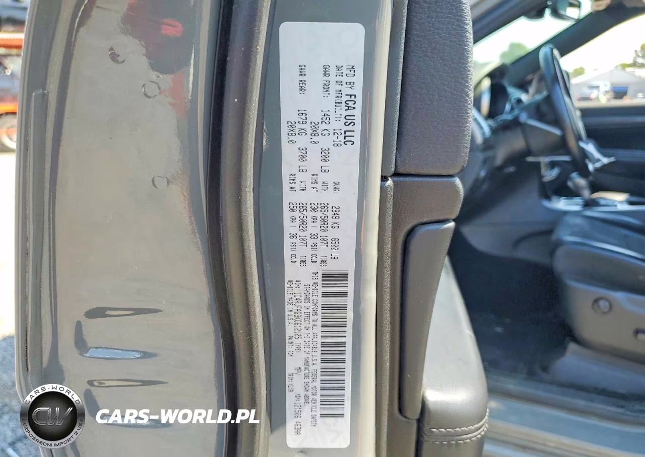 2019 Jeep Grand Cherokee Laredo VIN:1C4RJFAG9KC612105 - 13