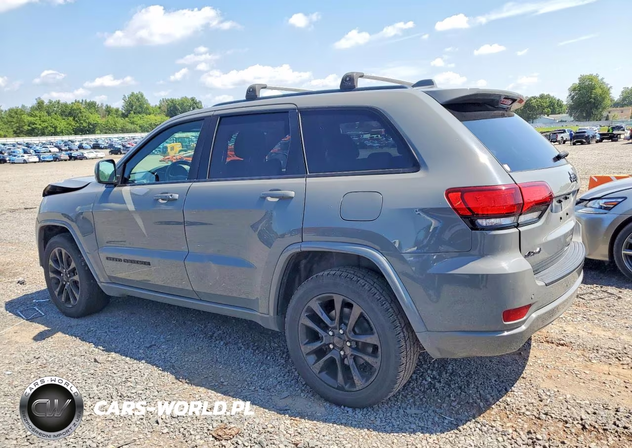 2019 Jeep Grand Cherokee Laredo VIN:1C4RJFAG9KC612105 - 2