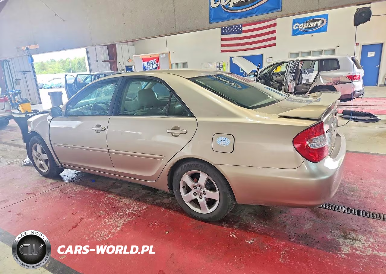 2002 Toyota Camry Se V6 VIN:4T1BF30K22U501327 - 2