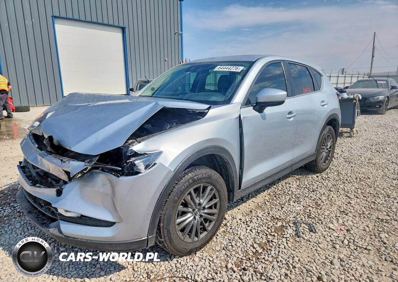 2017 Mazda Cx-5 Touring – zdjęcie 1 z 12