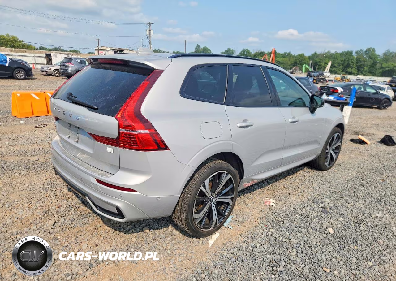 2024 Volvo Xc60 Ultimate VIN:YV4H60DM6R1801924 - 3
