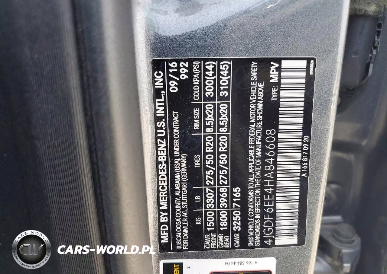 2017 Chevrolet Suburban K1500 Premier VIN:1GNSKJKC6HR311897 - 13