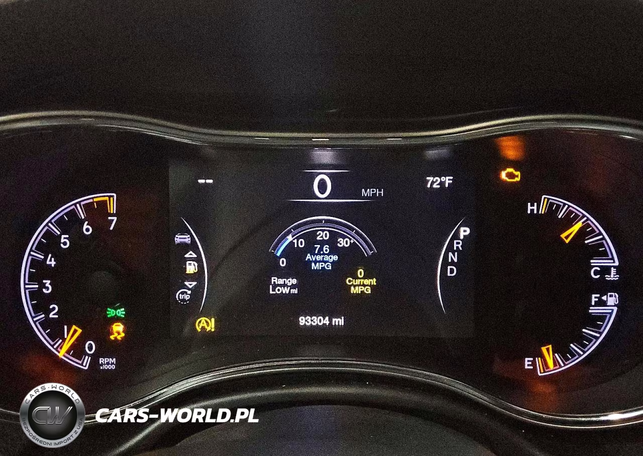 2019 Jeep Grand Cherokee Laredo VIN:1C4RJFAG6KC608206 - 9
