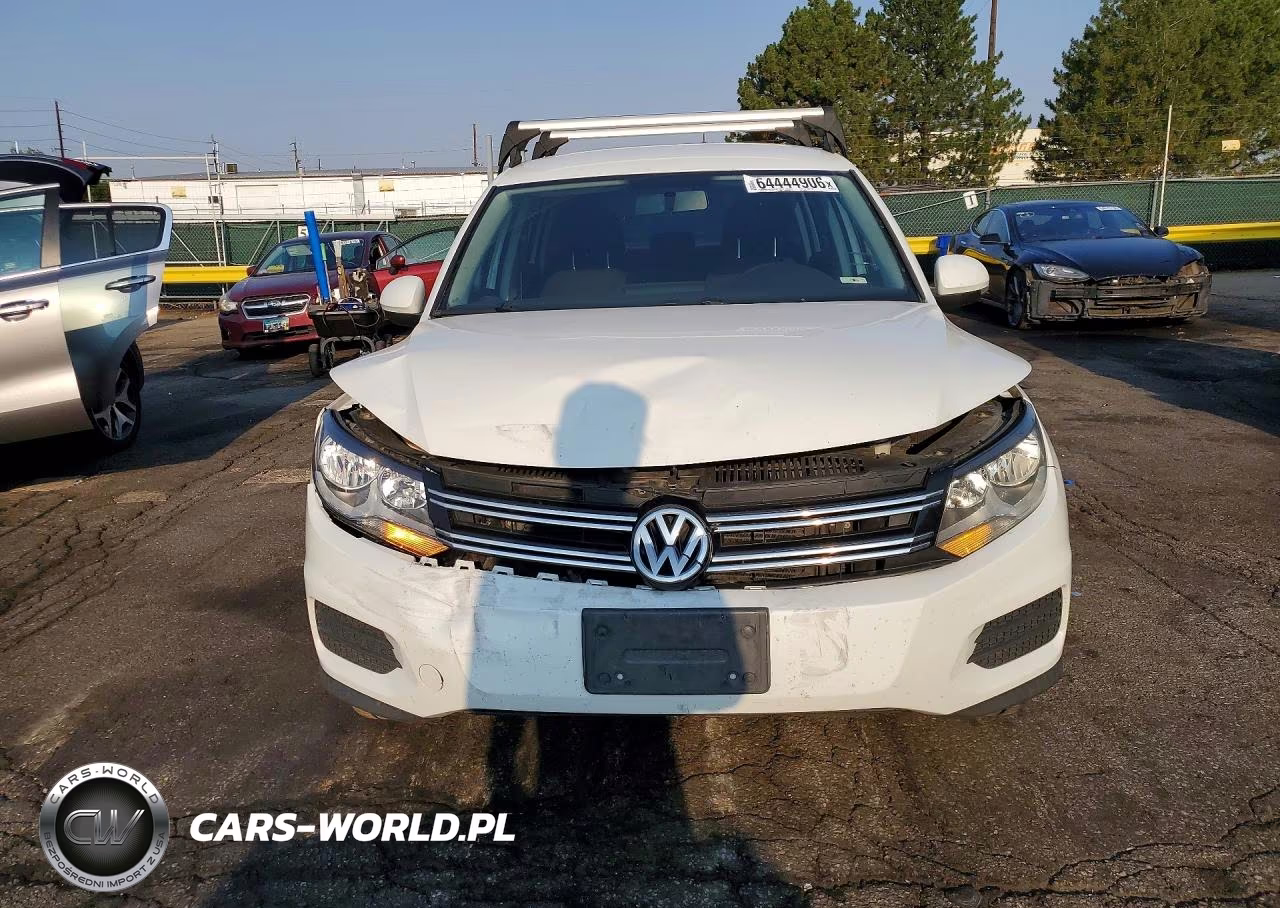 2017 Volkswagen Tiguan S VIN:WVGBV7AX6HK045521 - 5