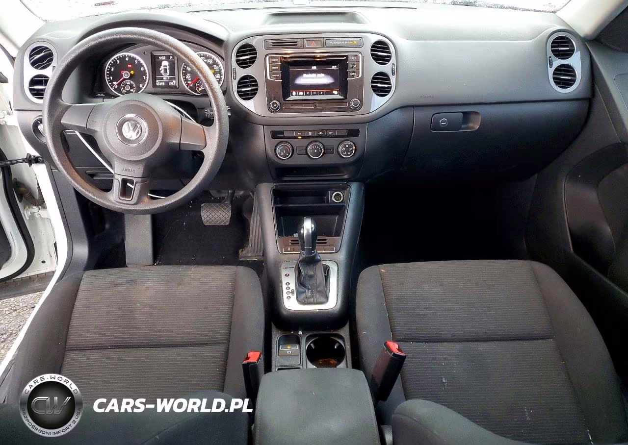 2017 Volkswagen Tiguan S VIN:WVGBV7AX6HK045521 - 8