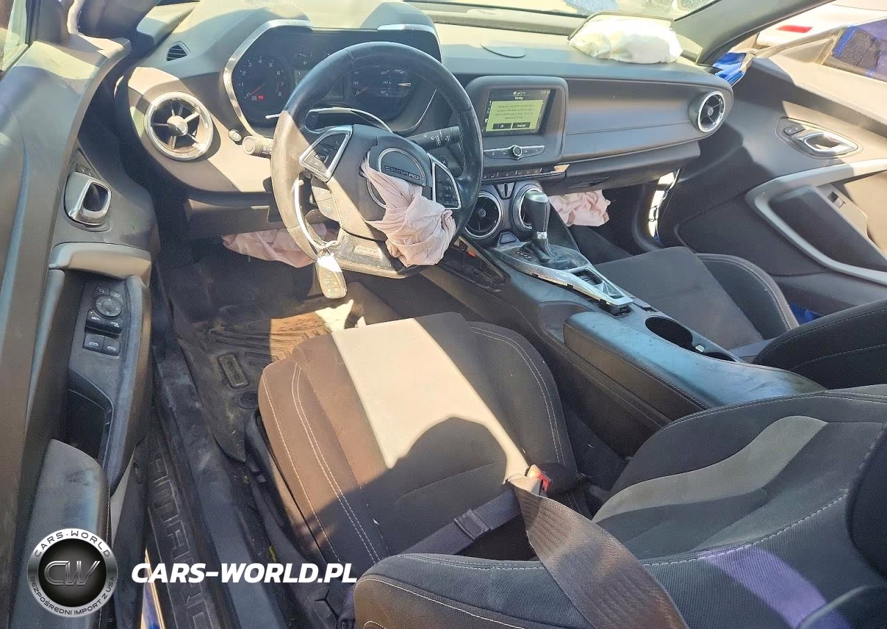 2017 Chevrolet Camaro Lt VIN:1G1FB3DX4H0214328 - 8