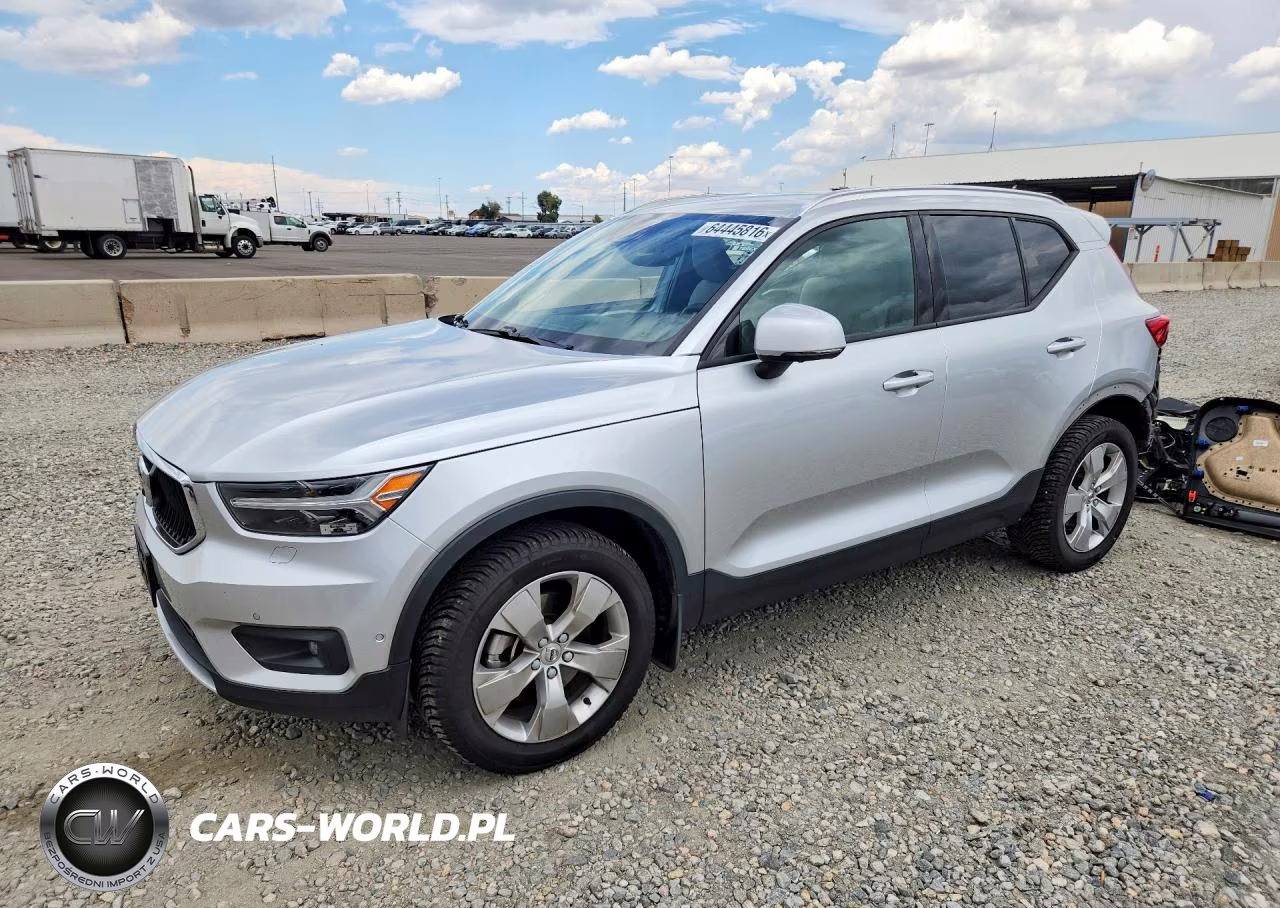 2019 Volvo Xc40 T5 Momentum