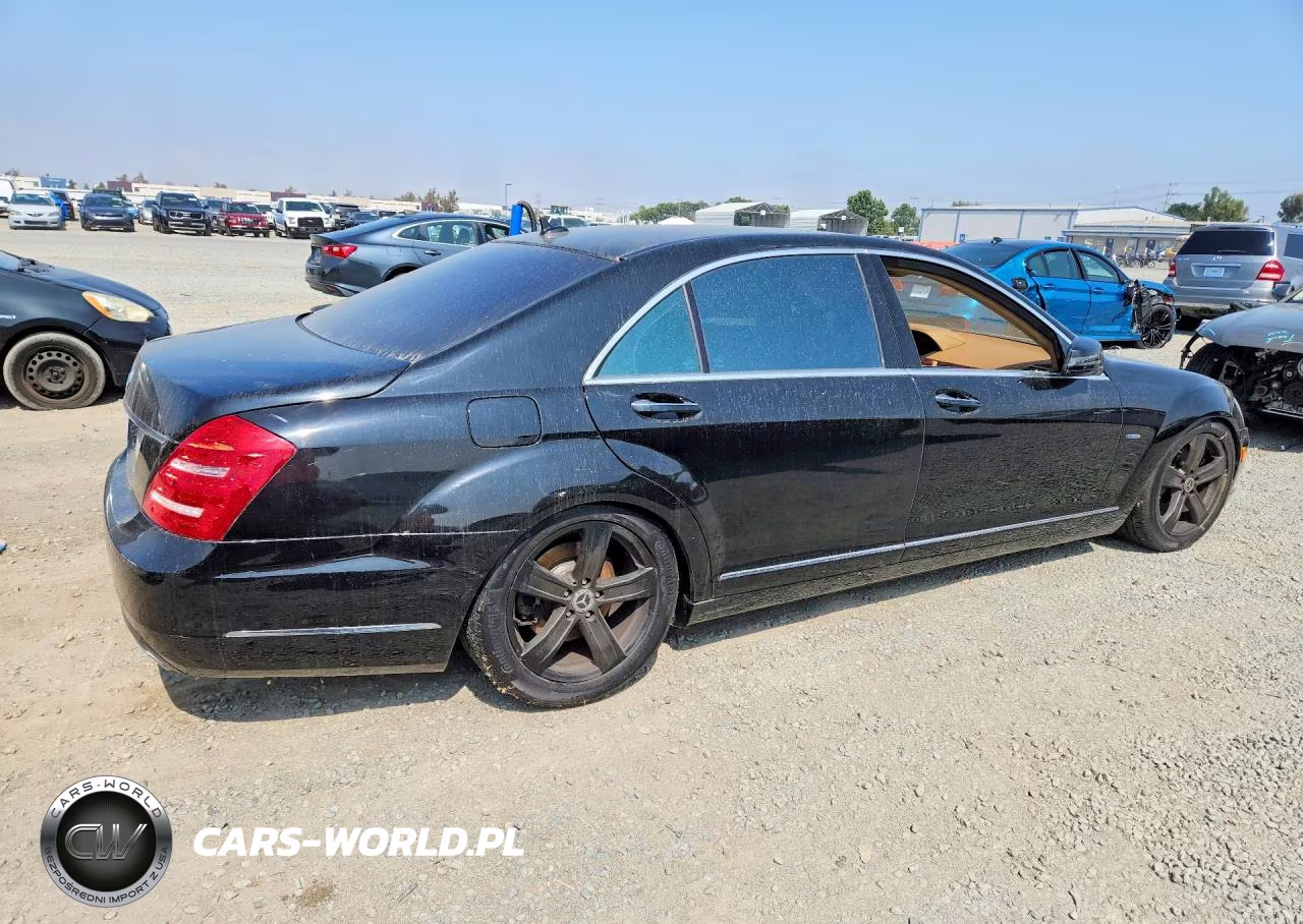 2012 MERCEDES-BENZ S 550 VIN:WDDNG7DB1CA440707 - 3