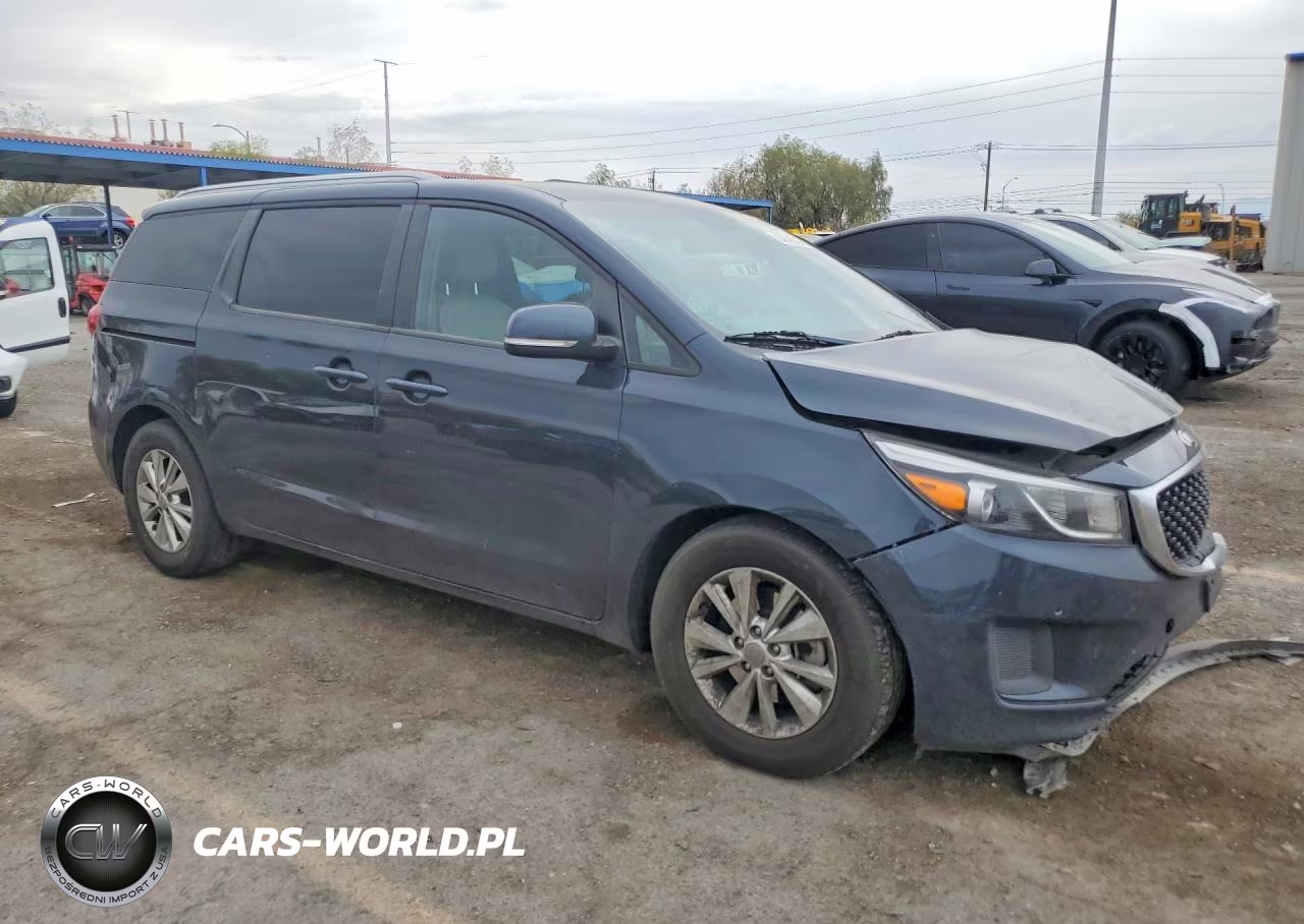 2017 Kia Sedona Lx VIN:KNDMB5C13H6247907 - 4
