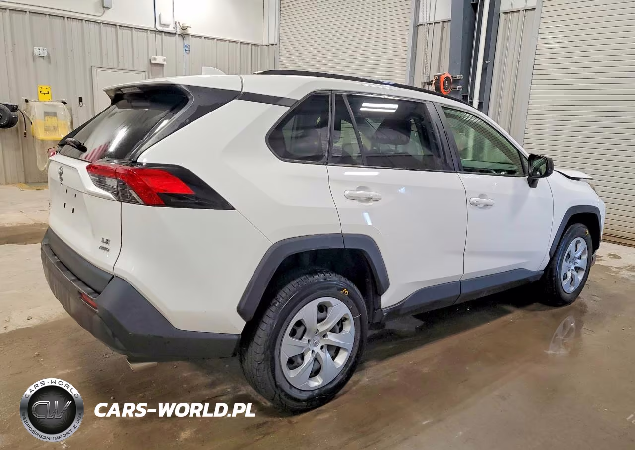 2019 Toyota Rav4 Le VIN:JTMF1RFV4KD019029 - 3