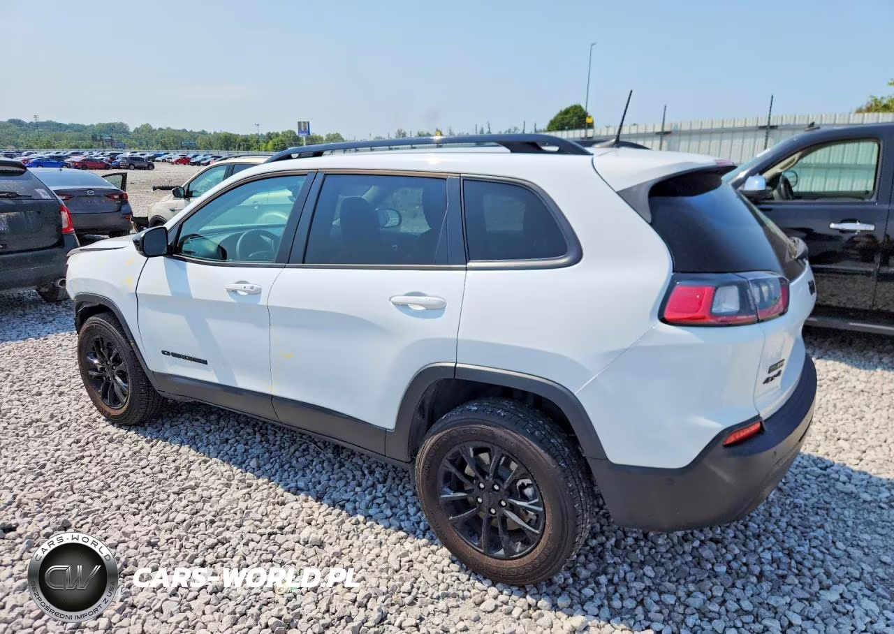 2023 Jeep Cherokee Altitude Lux VIN:1C4PJMMB9PD108313 - 2