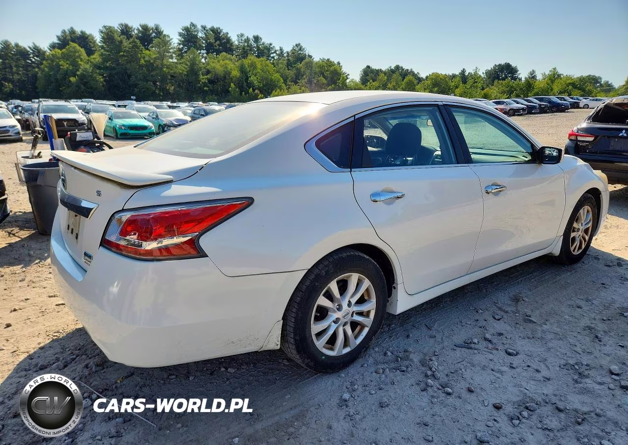 2014 Nissan Altima 2.5 S VIN:1N4AL3AP9EC202128 - 3
