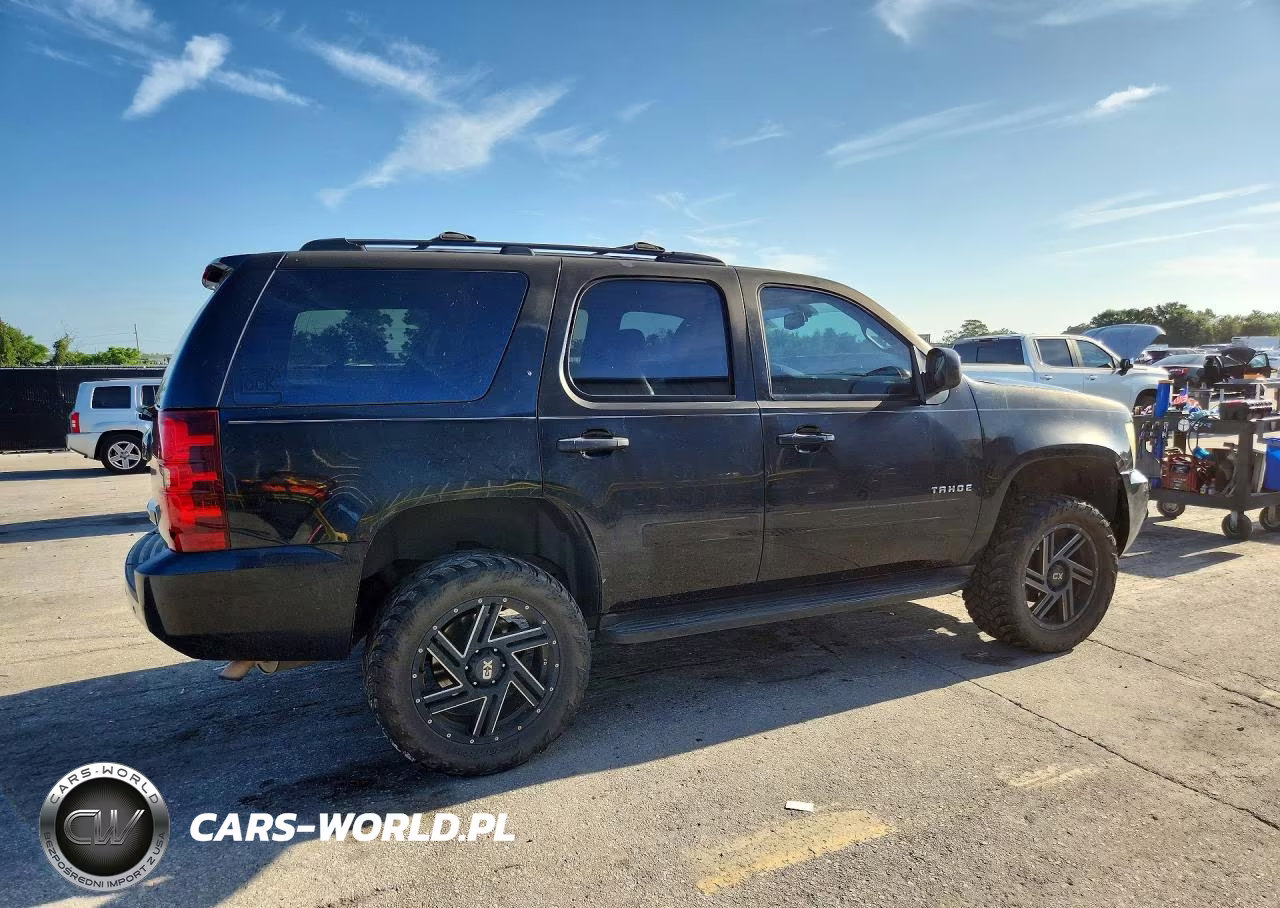 2014 Chevrolet Tahoe C1500 Lt VIN:1GNSCBE00ER196097 - 3