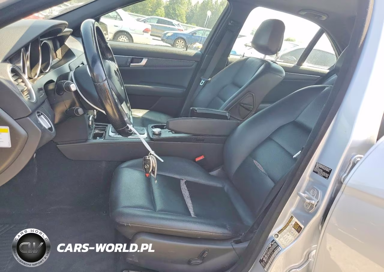 2013 Mercedes-Benz C 250 VIN:WDDGF4HB5DA766208 - 7