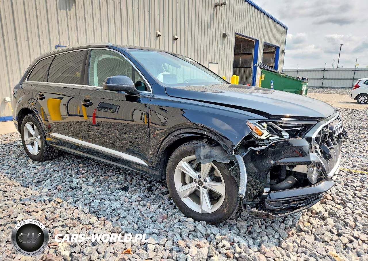 2024 Audi Q7 Premium Plus VIN:WA1LCBF71RD005566 - 4