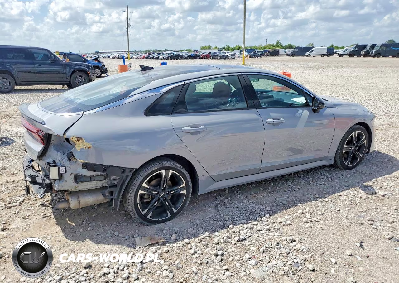 2022 Kia K5 Gt-Line VIN:5XXG64J28NG101216 - 3