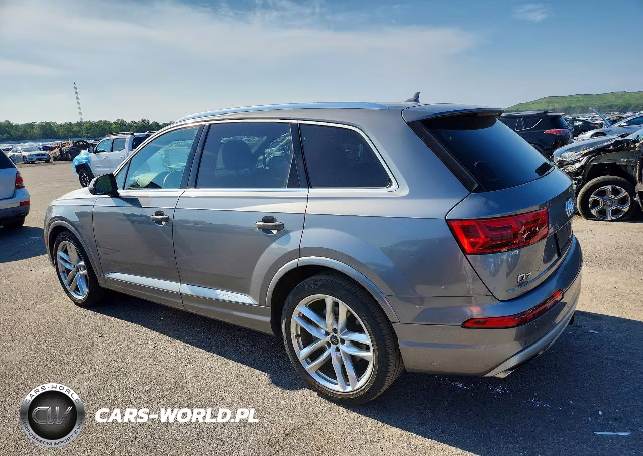 2018 Audi Q7 Prestige VIN:WA1VAAF76JD024742 - 2