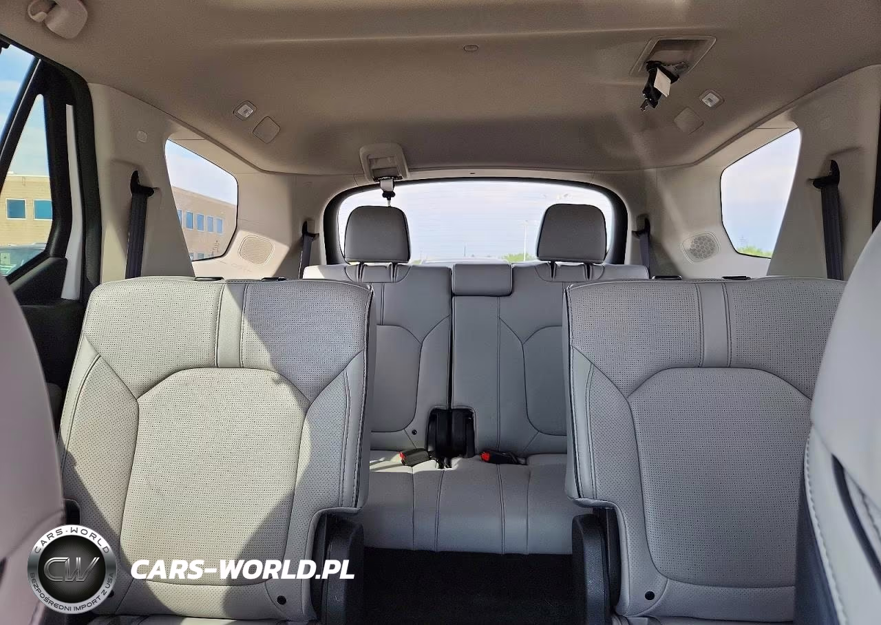 2023 Honda Pilot Elite VIN:5FNYG1H81PB001510 - 10
