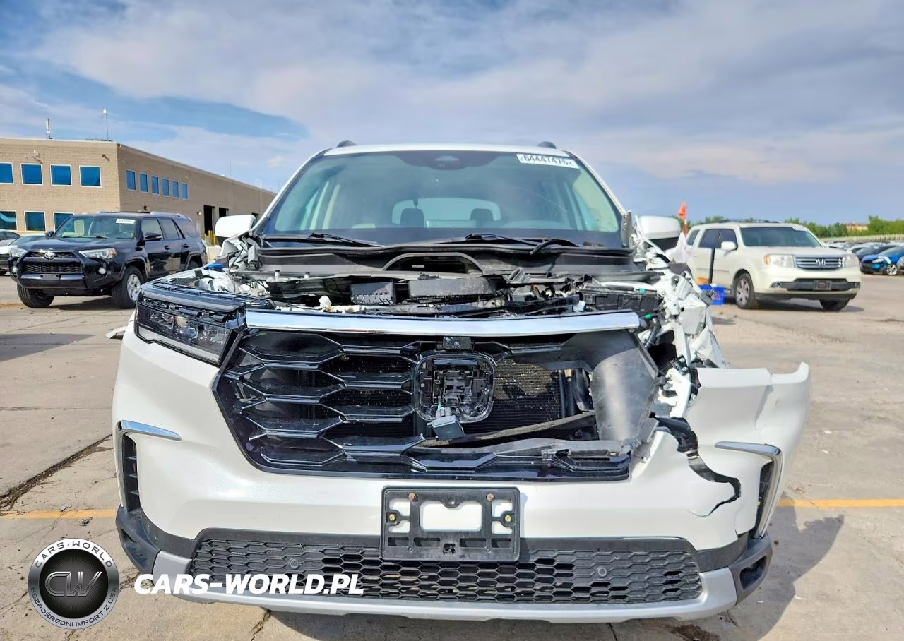 2023 Honda Pilot Elite VIN:5FNYG1H81PB001510 - 5